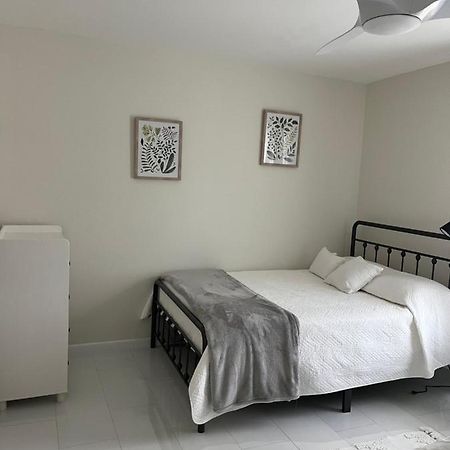 Great Location With Lake View Naples Ngoại thất bức ảnh