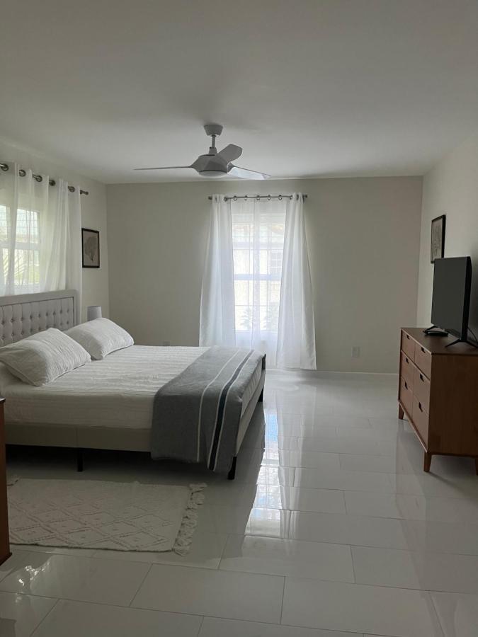 Great Location With Lake View Naples Ngoại thất bức ảnh